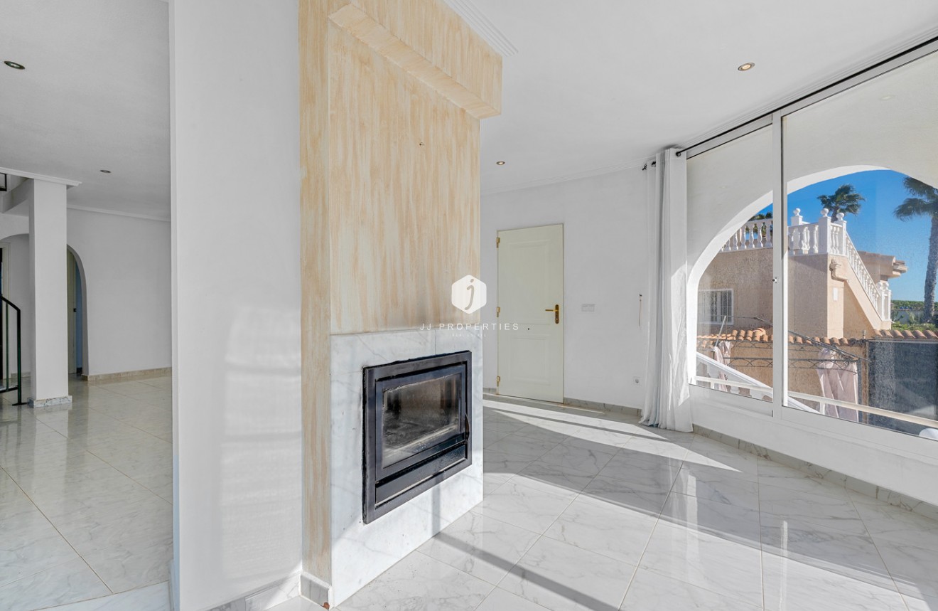 Aus zweiter Hand - Villa -
Rojales - Inland