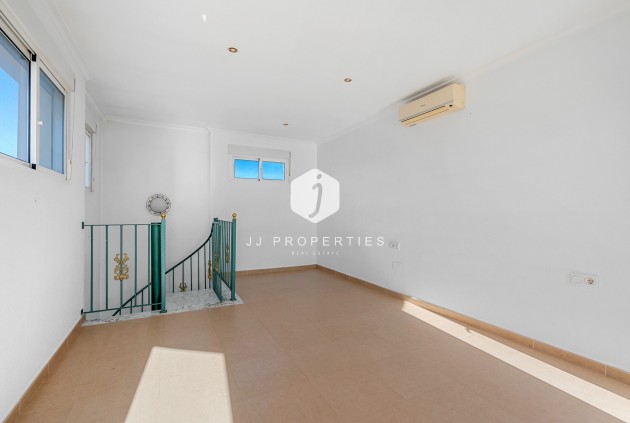 Aus zweiter Hand - Villa -
Rojales - Inland