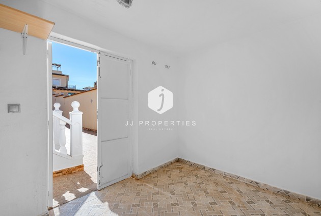 Aus zweiter Hand - Villa -
Rojales - Inland