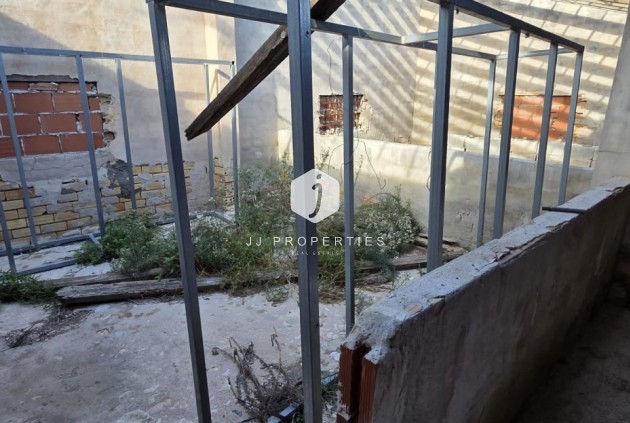 Aus zweiter Hand - Landgut -
Albatera - Inland