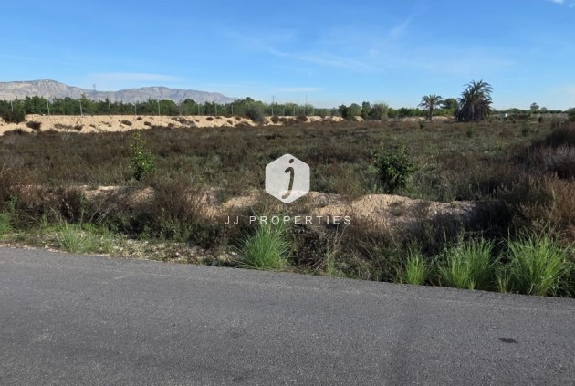 Aus zweiter Hand - Landgut -
Albatera - Inland