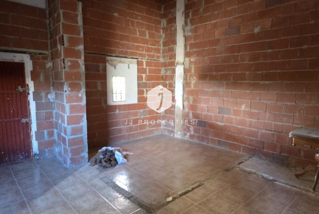 Aus zweiter Hand - Landgut -
Albatera - Inland