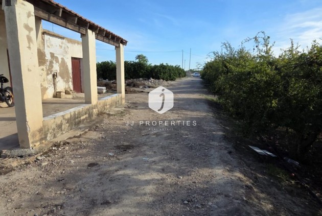 Aus zweiter Hand - Landgut -
Albatera - Inland