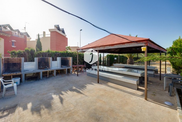 Resale - Apartment / flat -
Torrevieja - Costa Blanca