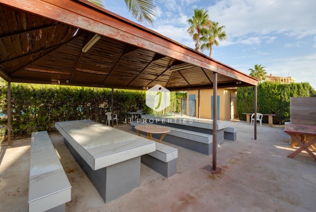 Resale - Apartment / flat -
Torrevieja - Costa Blanca