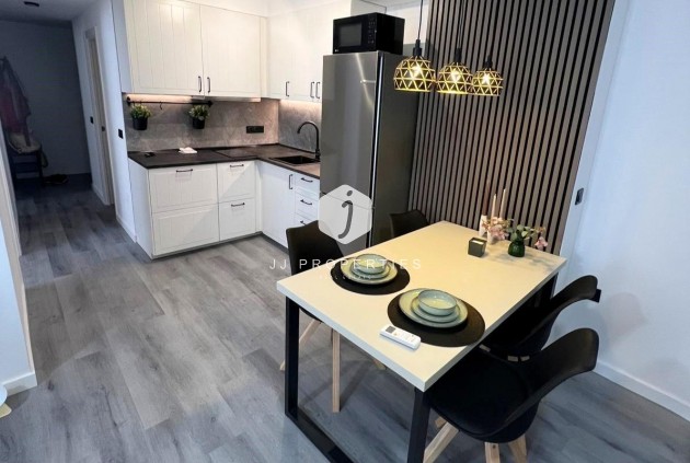 Aus zweiter Hand - Wohnung -
Torrevieja - Curva Del Palangre