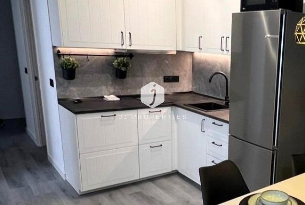 Aus zweiter Hand - Wohnung -
Torrevieja - Curva Del Palangre