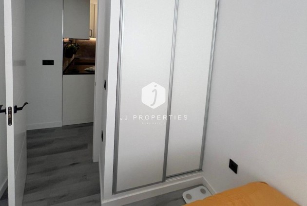 Aus zweiter Hand - Wohnung -
Torrevieja - Curva Del Palangre