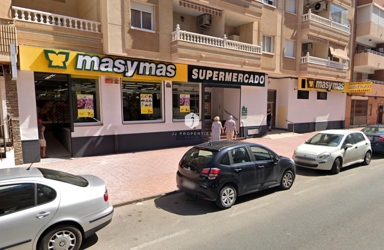 Aus zweiter Hand - Wohnung -
Torrevieja - Curva Del Palangre