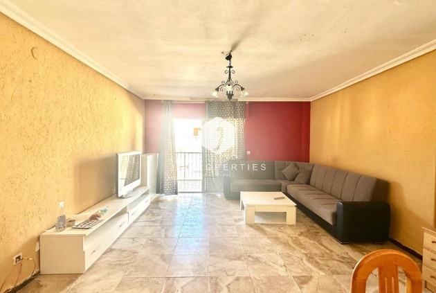 Aus zweiter Hand - Wohnung -
Torrevieja - Acequion