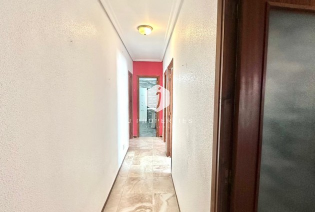 Aus zweiter Hand - Wohnung -
Torrevieja - Acequion