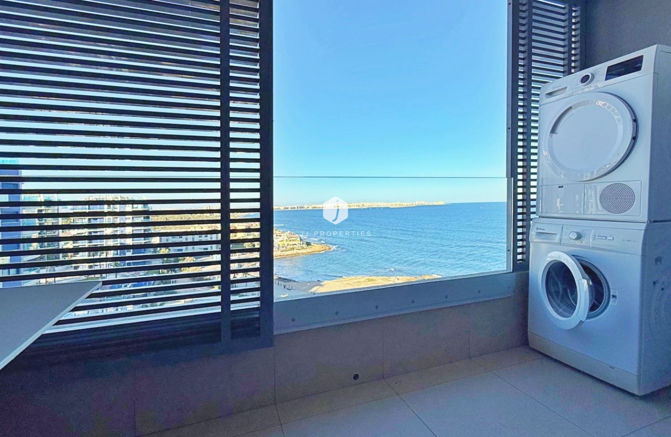 Resale - Penthouse -
Torrevieja - Costa Blanca