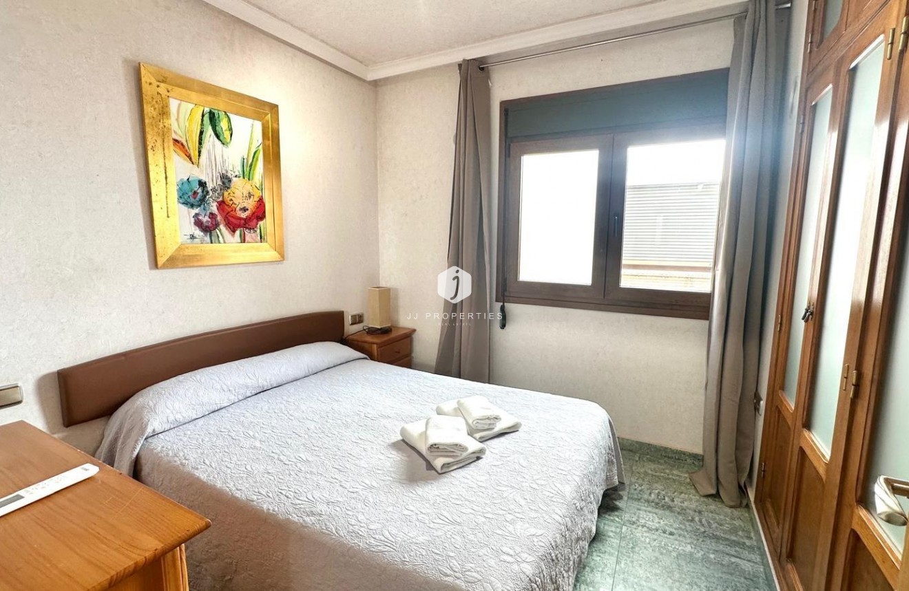 D'occasion - Attique -
Torrevieja