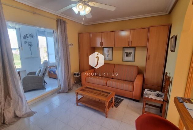 Resale - Apartment / flat -
Torrevieja - La Mata