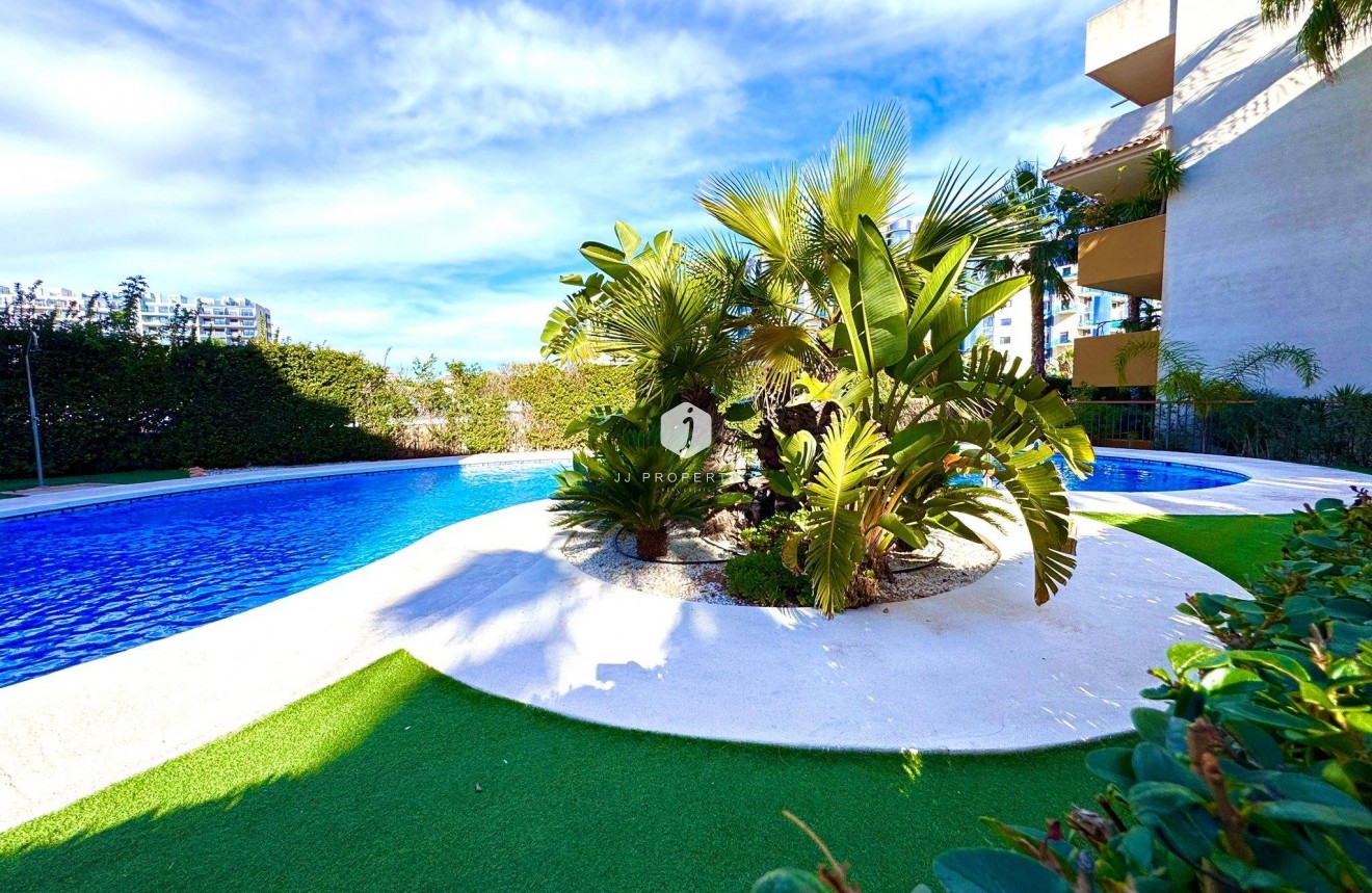 Aus zweiter Hand - Wohnung -
Torrevieja - Punta prima