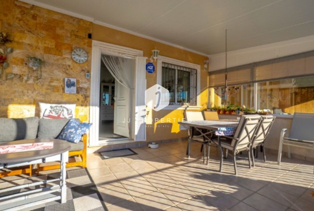 Aus zweiter Hand - Villa -
Torrevieja - Costa Blanca