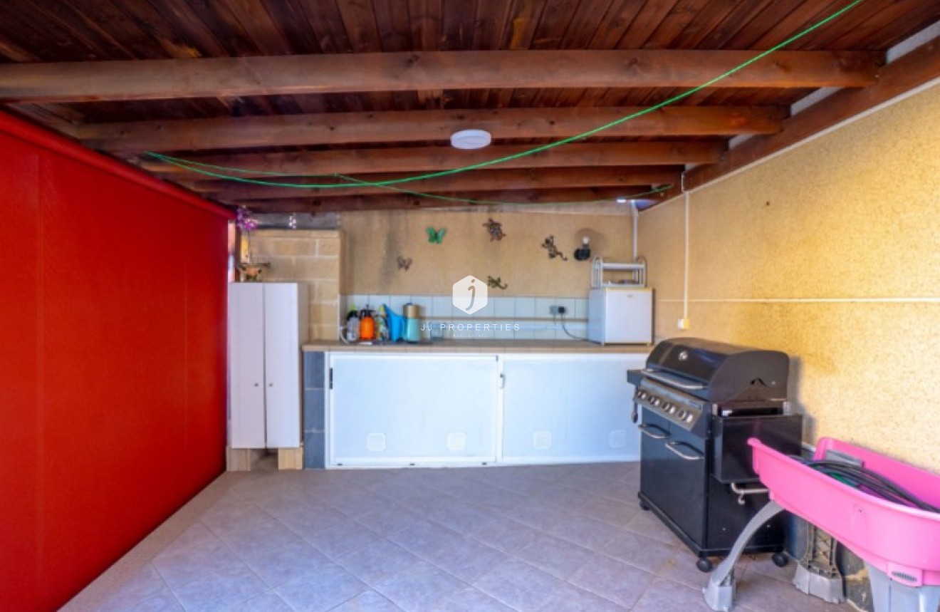 Aus zweiter Hand - Villa -
Torrevieja - Costa Blanca