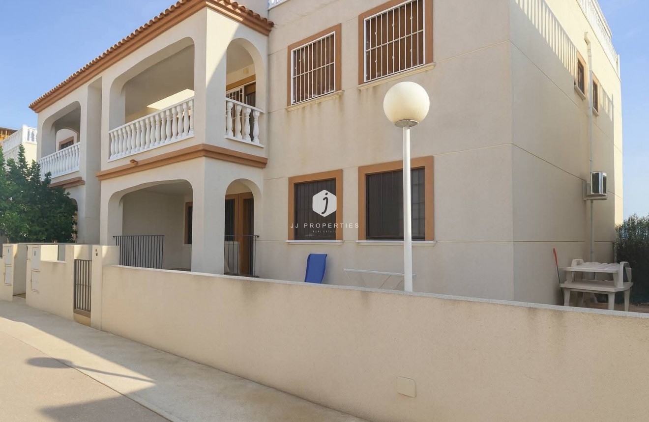 Aus zweiter Hand - Wohnung -
Daya Vieja - Costa Blanca