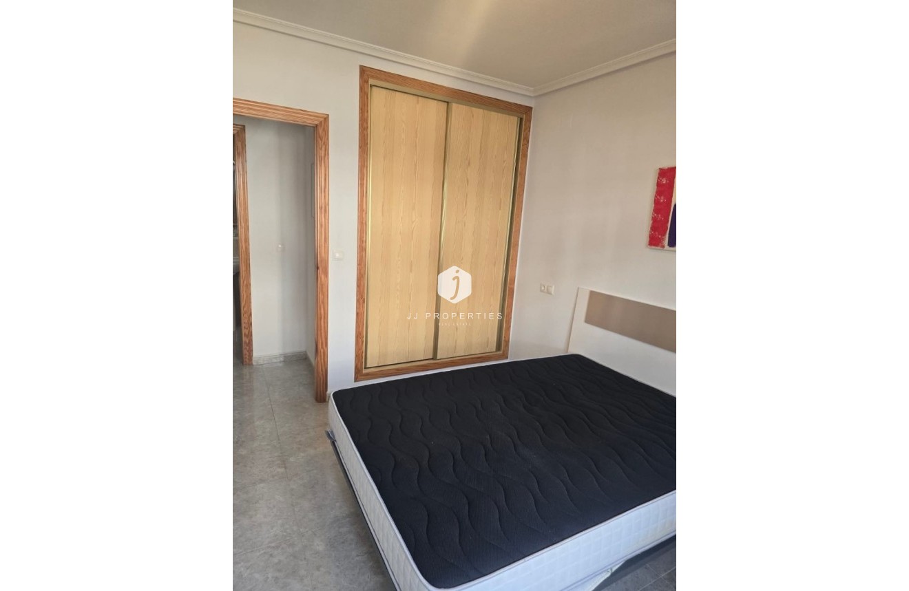 Aus zweiter Hand - Wohnung -
Daya Vieja - Costa Blanca