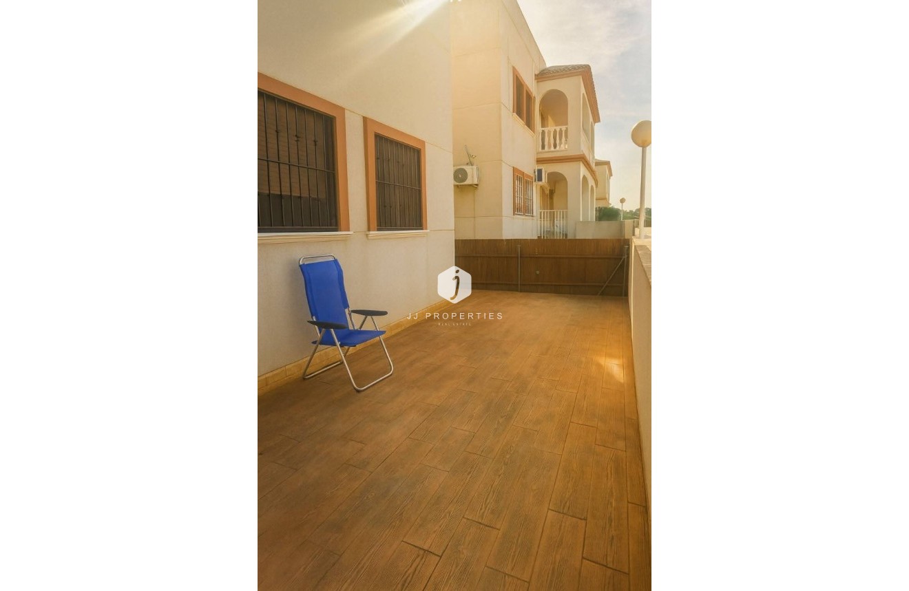 Aus zweiter Hand - Wohnung -
Daya Vieja - Costa Blanca