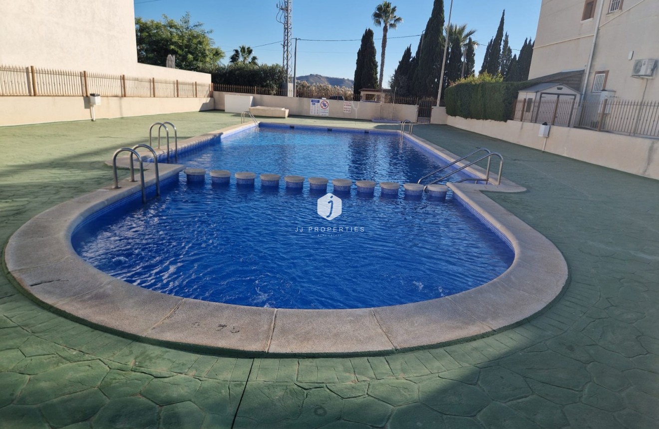 Aus zweiter Hand - Wohnung -
Daya Vieja - Costa Blanca