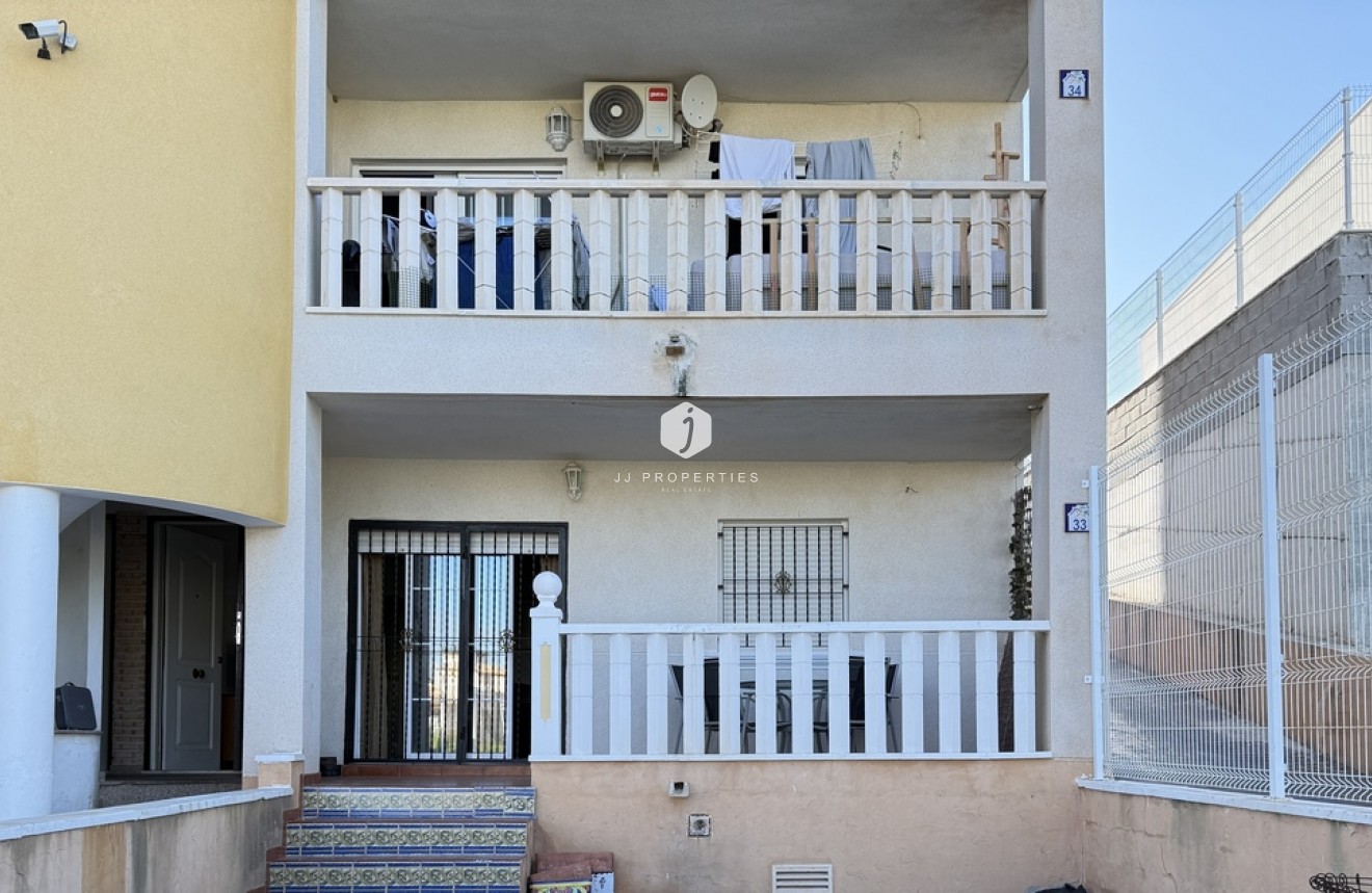 Aus zweiter Hand - Wohnung -
Cabo Roig - Costa Blanca