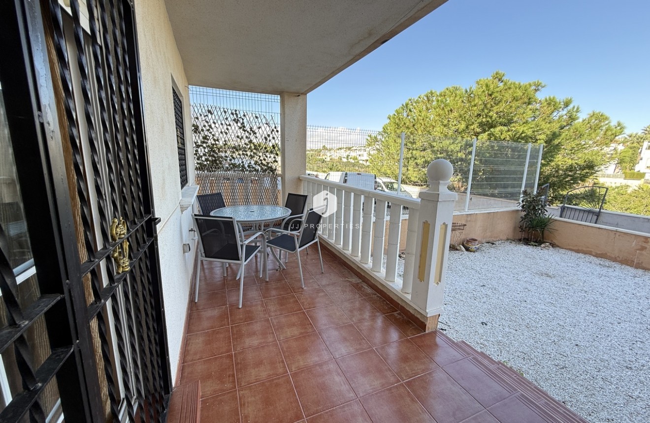 Aus zweiter Hand - Wohnung -
Cabo Roig - Costa Blanca