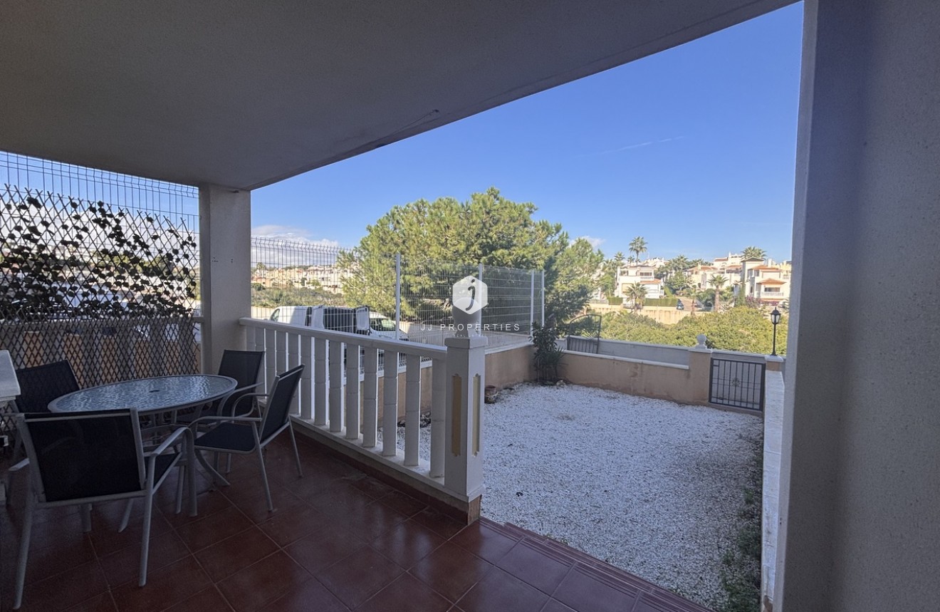 Aus zweiter Hand - Wohnung -
Cabo Roig - Costa Blanca