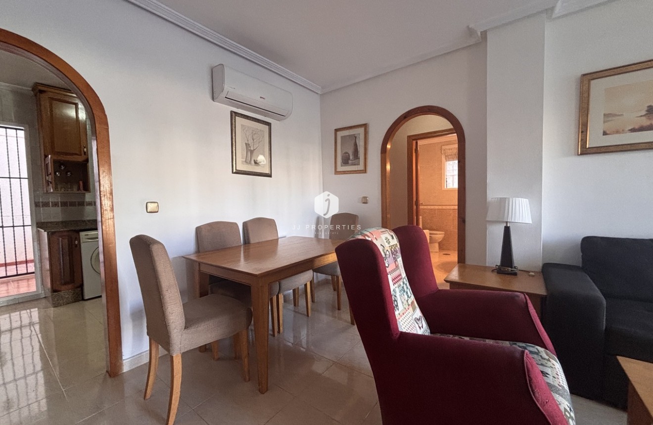 Aus zweiter Hand - Wohnung -
Cabo Roig - Costa Blanca