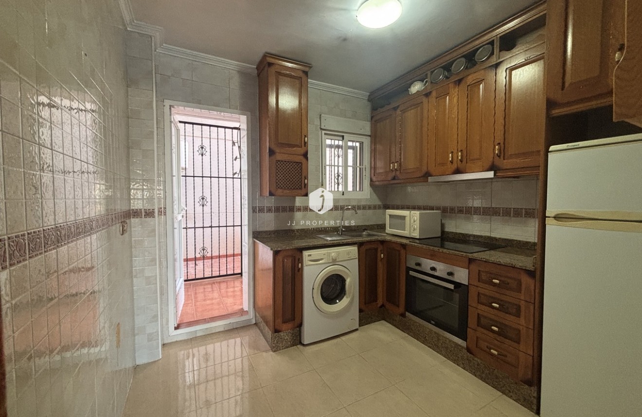 Aus zweiter Hand - Wohnung -
Cabo Roig - Costa Blanca