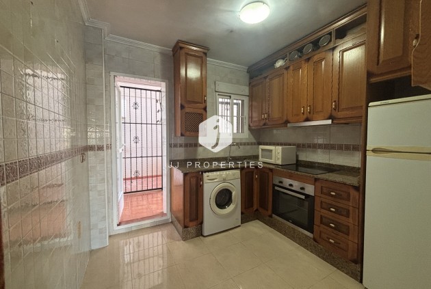 Aus zweiter Hand - Wohnung -
Cabo Roig - Costa Blanca