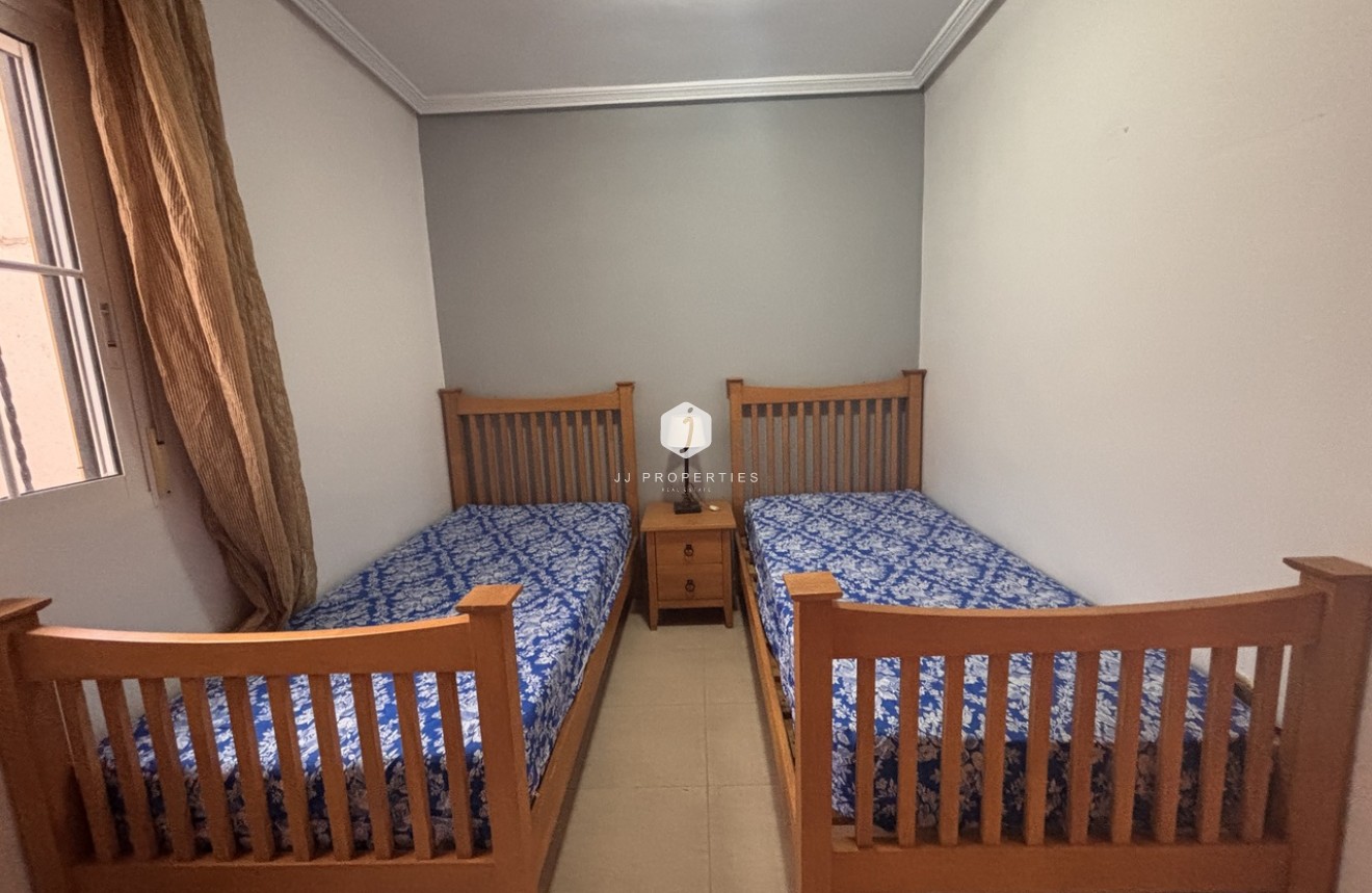 Aus zweiter Hand - Wohnung -
Cabo Roig - Costa Blanca