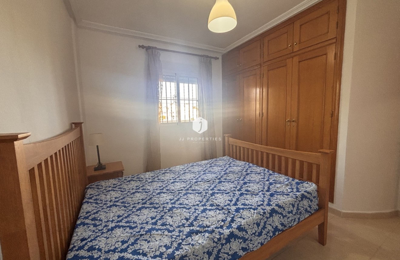 Aus zweiter Hand - Wohnung -
Cabo Roig - Costa Blanca