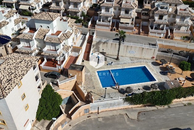 Aus zweiter Hand - Wohnung -
Cabo Roig - Costa Blanca