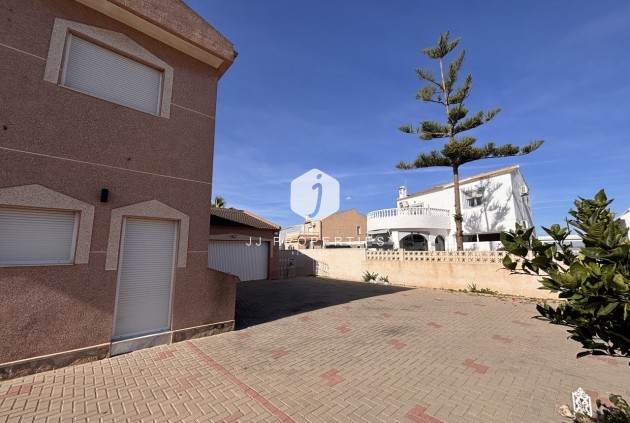 Aus zweiter Hand - Villa -
Benijofar - Costa Blanca