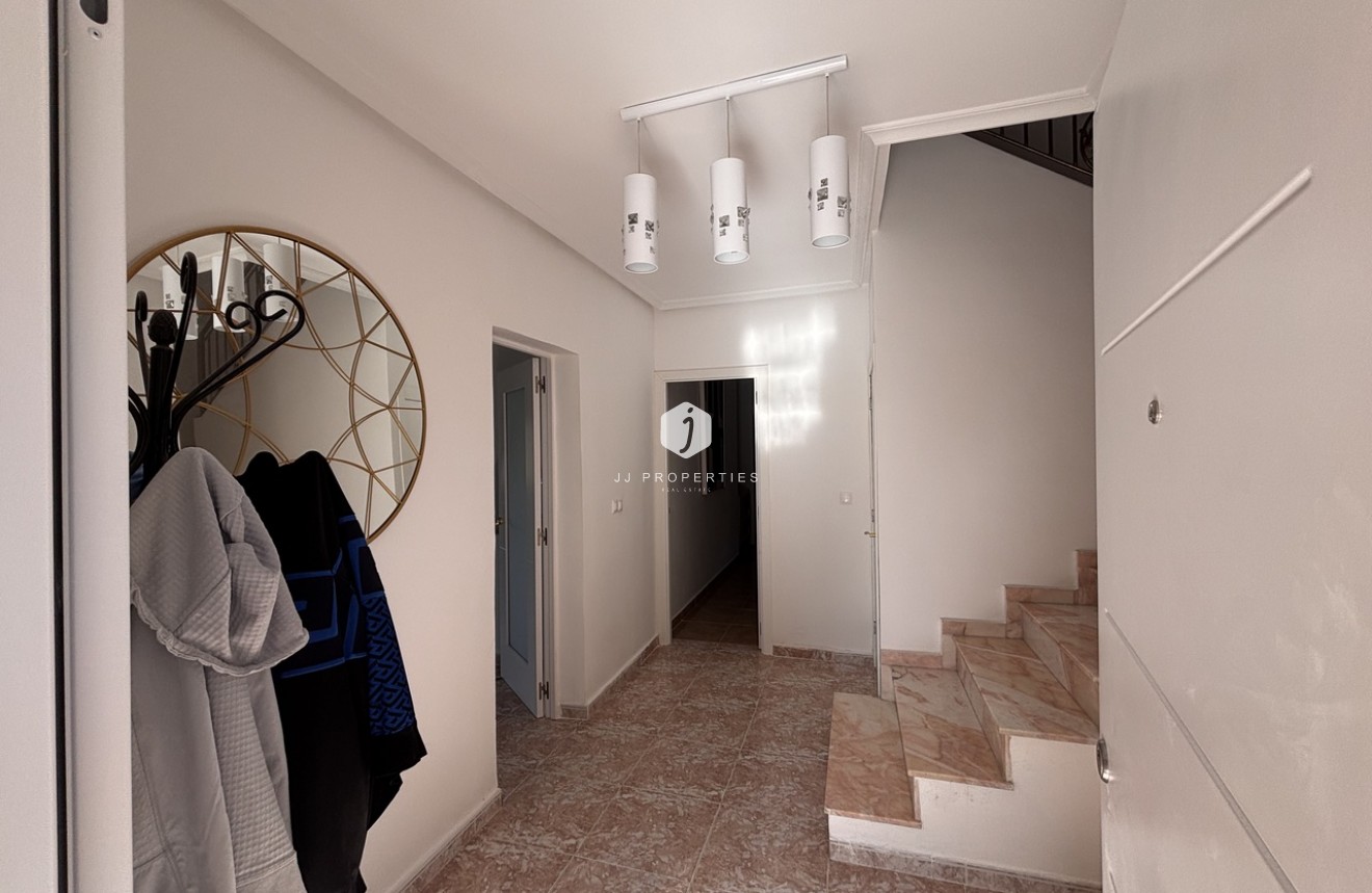 Aus zweiter Hand - Villa -
Benijofar - Costa Blanca