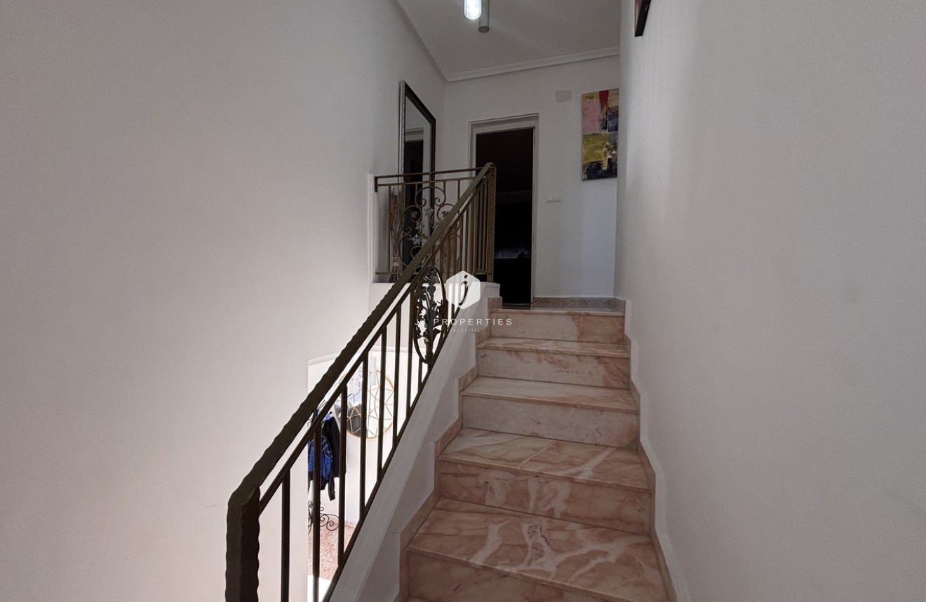 Aus zweiter Hand - Villa -
Benijofar - Costa Blanca