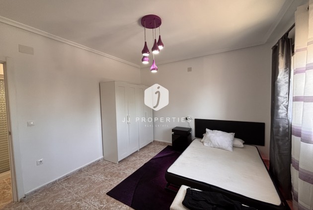 Aus zweiter Hand - Villa -
Benijofar - Costa Blanca