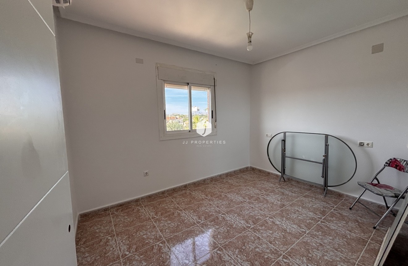 Aus zweiter Hand - Villa -
Benijofar - Costa Blanca