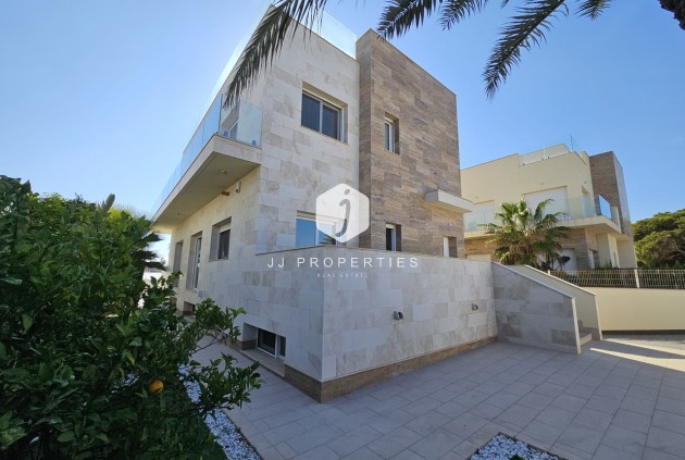 Aus zweiter Hand - Villa -
La Zenia - Costa Blanca