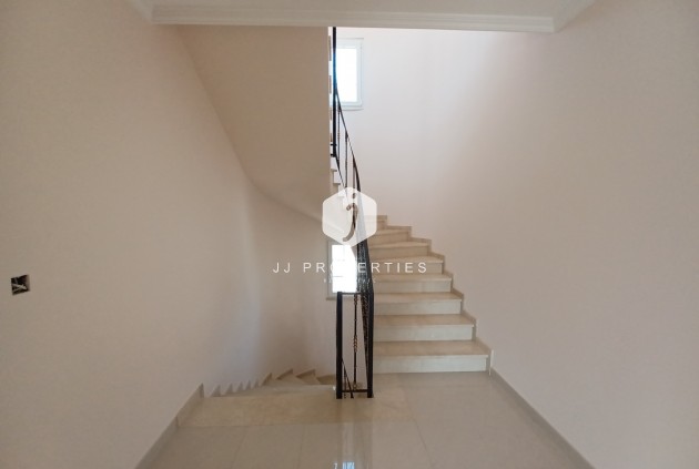 Aus zweiter Hand - Villa -
Cabo Roig - Costa Blanca