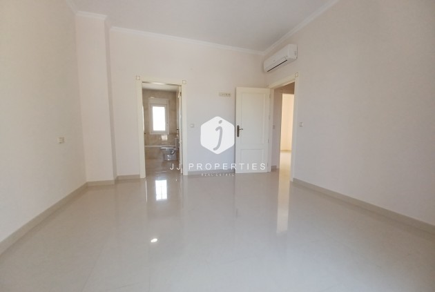 Aus zweiter Hand - Villa -
Cabo Roig - Costa Blanca