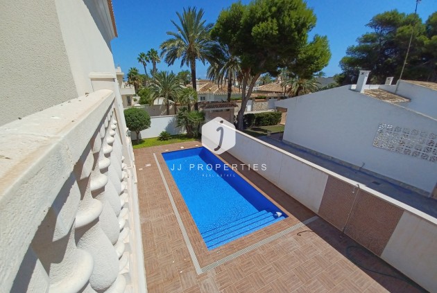 Aus zweiter Hand - Villa -
Cabo Roig - Costa Blanca