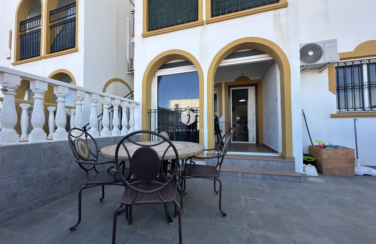 Aus zweiter Hand - Wohnung -
La Zenia - Costa Blanca