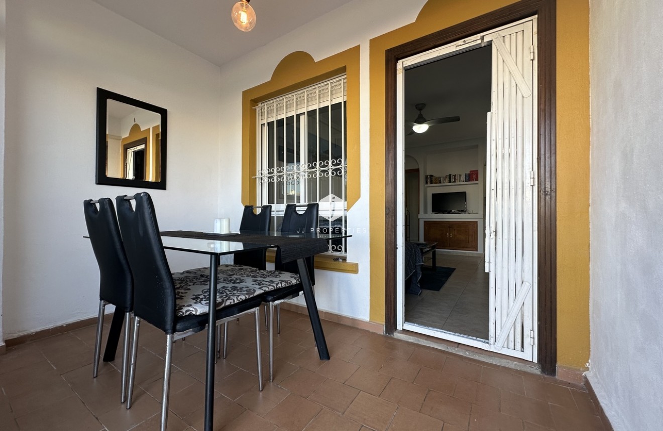 Aus zweiter Hand - Wohnung -
La Zenia - Costa Blanca