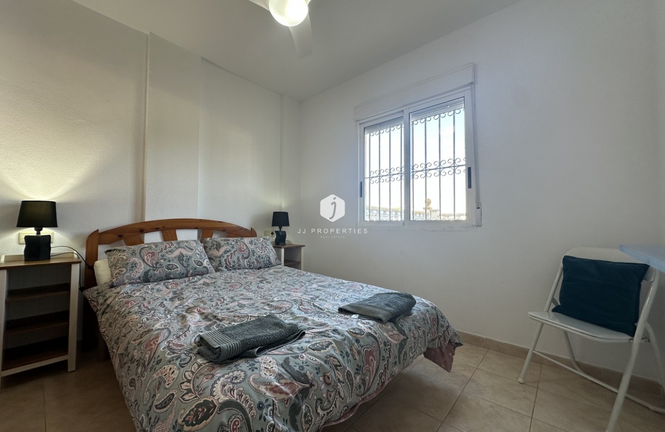 Aus zweiter Hand - Wohnung -
La Zenia - Costa Blanca