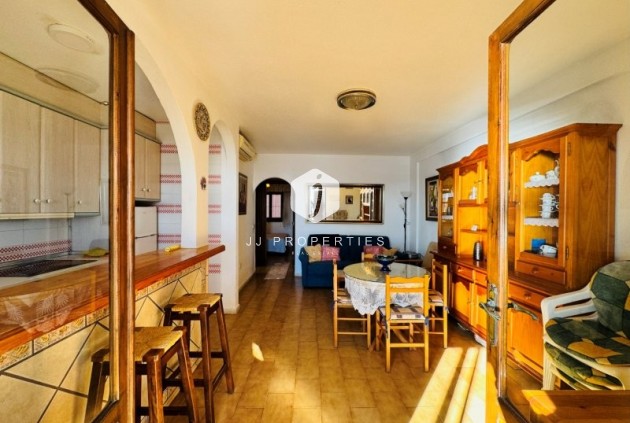 Resale - Apartment / flat -
La Mata - Costa Blanca