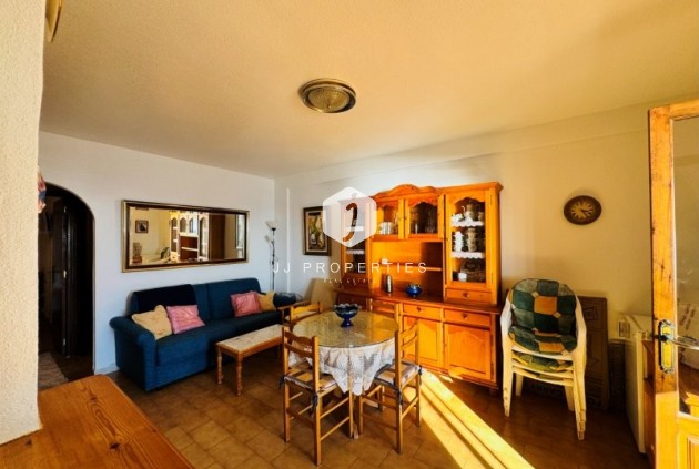 Resale - Apartment / flat -
La Mata - Costa Blanca