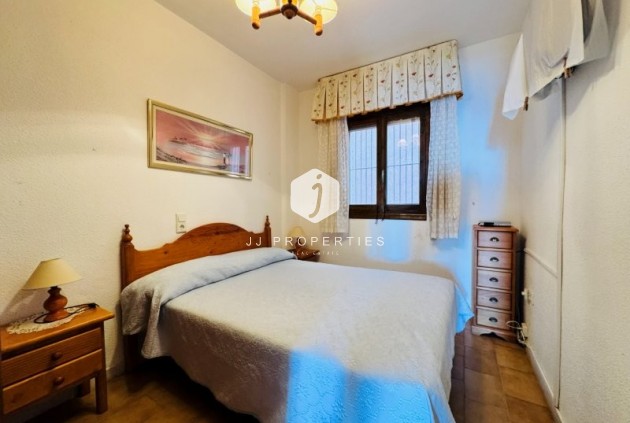 Resale - Apartment / flat -
La Mata - Costa Blanca