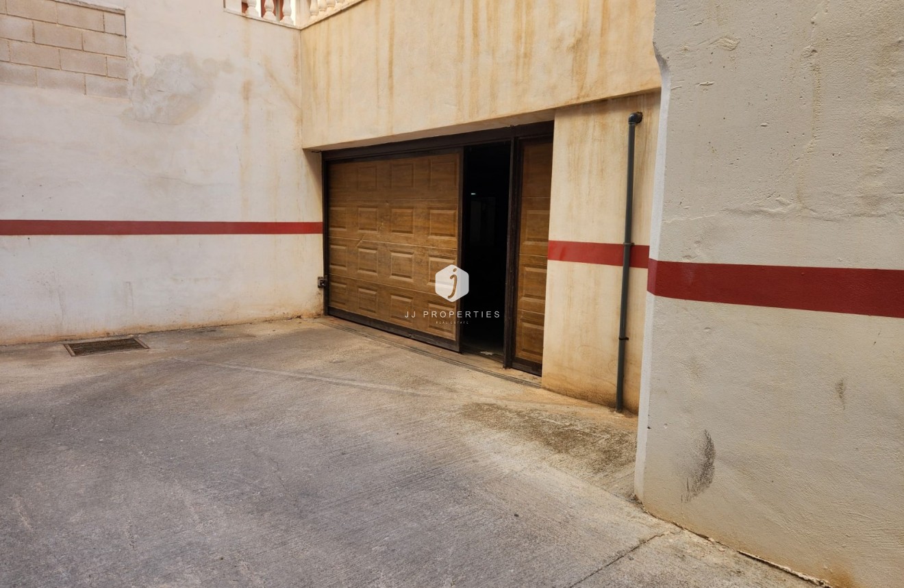 Resale - Apartment / flat -
La Mata - Costa Blanca